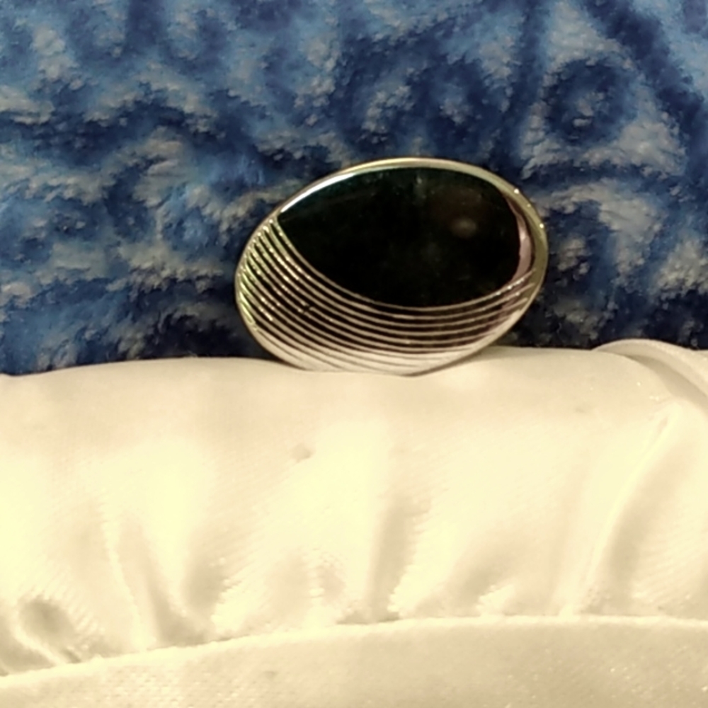Gold tone oblong pin